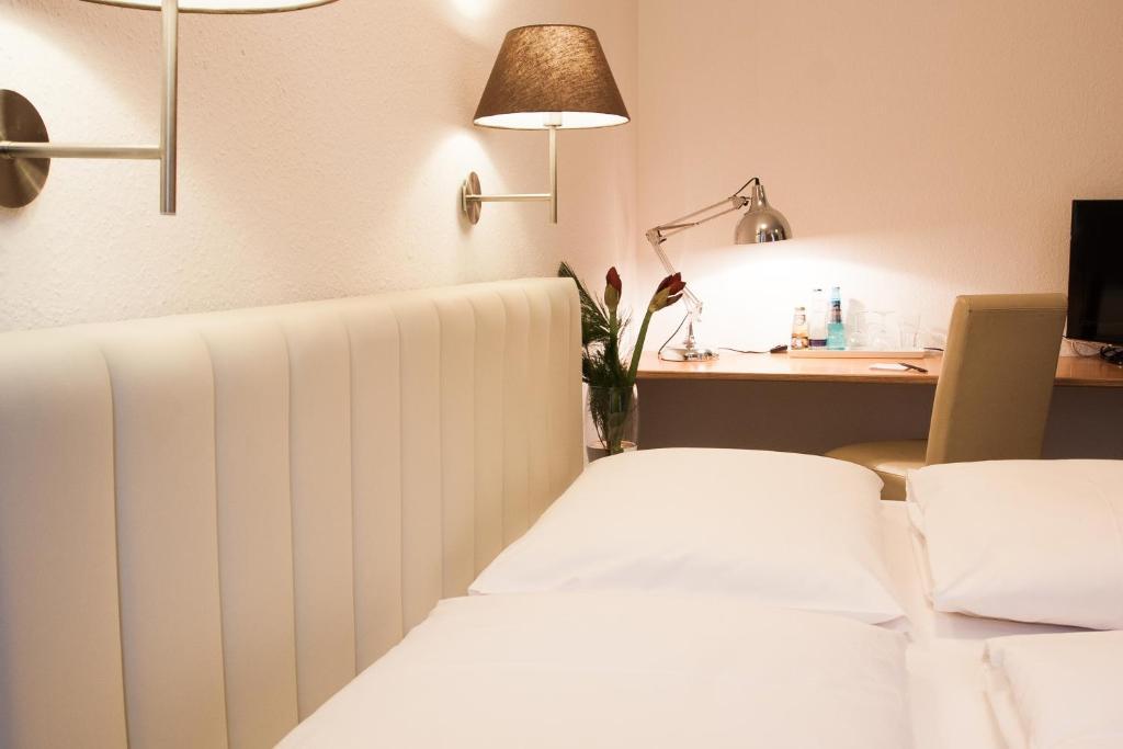 Hotel Villa Solln Munich Room photo